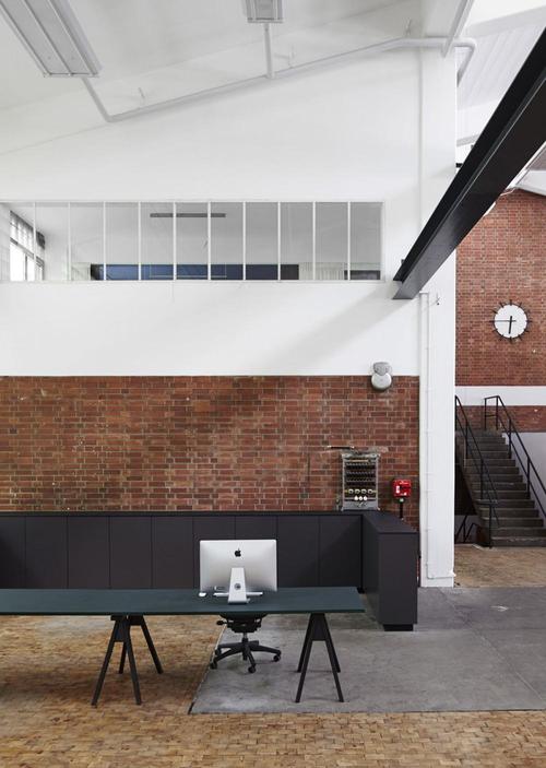 德国旧工厂改造成办公空间 室内办公空间设计实景图jpg-(图片编号:100